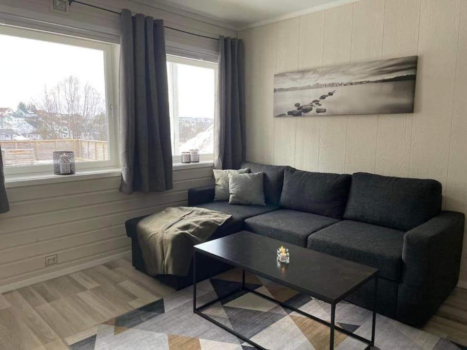 Sentral Og Koselig Leilighet Apartment Tromso Bagian luar foto